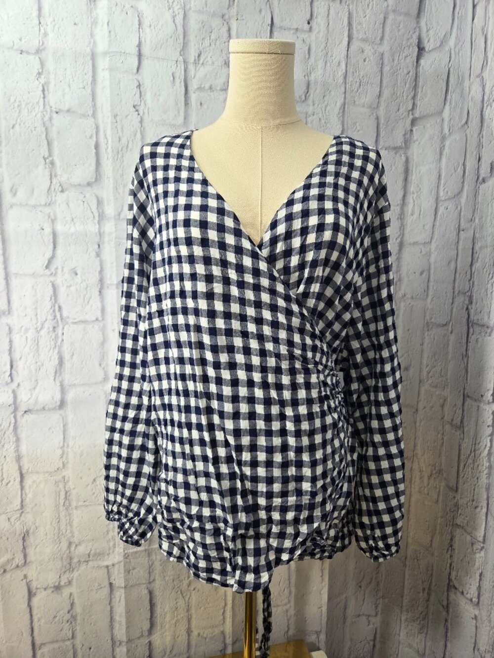 Lane Bryant 26/28 White Blue Gingham Longsleeve V Neck Wrap Blouse Summer Casual